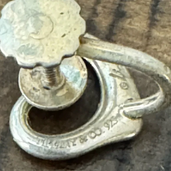 Authentic Tiffany & Co. Open Heart Earrings Crip-On Sterling Silver Elsa Peretti - Picture 6 of 7